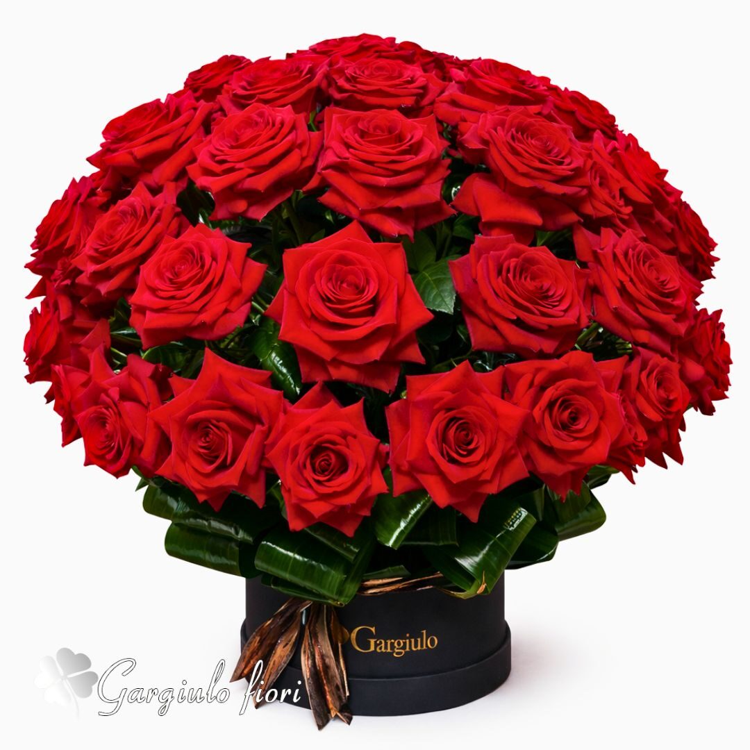 Box di rose rosse in scatola nera Gargiulo